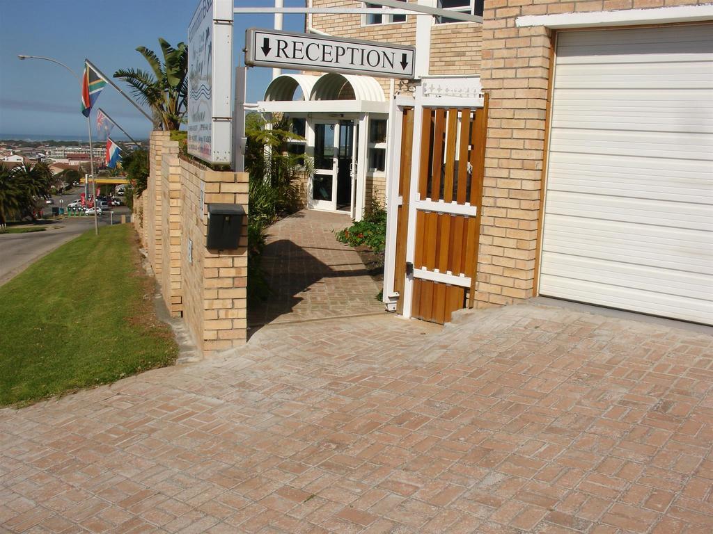 On The Bay Guesthouse Kruisfontein 외부 사진